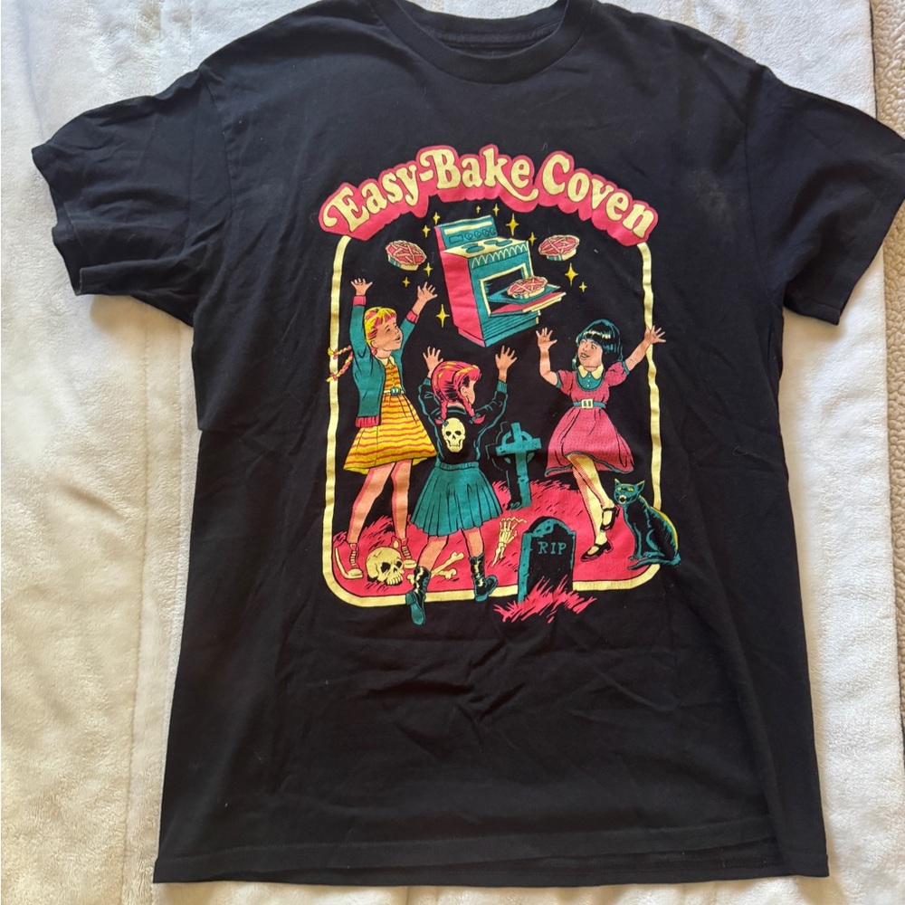 Easy-Bake Coven M Graphic Tee - Black